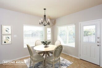 661 Creekview Dr in Azle, TX - Building Photo - Building Photo