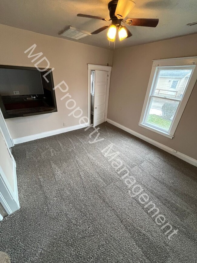 2322 Durand St in Saginaw, MI - Building Photo - Building Photo