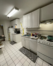 51 Hemenway St, Unit 22 in Boston, MA - Building Photo - Building Photo