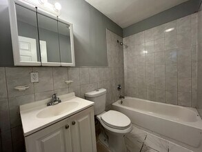 97 Wilkinson Ave in Jersey City, NJ - Foto de edificio - Building Photo