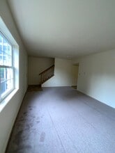 204 Elmshire Dr in Lancaster, PA - Building Photo - Building Photo