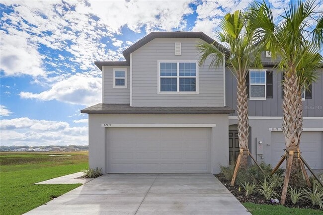 32132 Pond Apple Bnd in San Antonio, FL - Building Photo - Building Photo