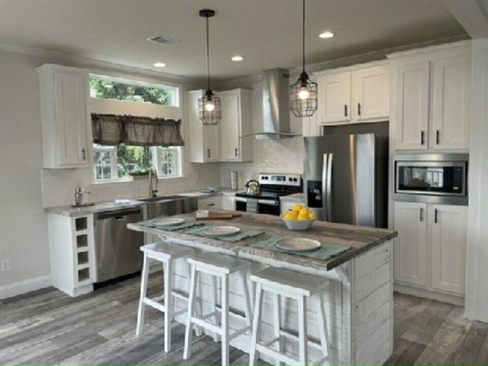 433 Union St in Vero Beach, FL - Building Photo