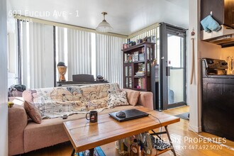 693 Euclid Ave in Toronto, ON - Building Photo - Building Photo