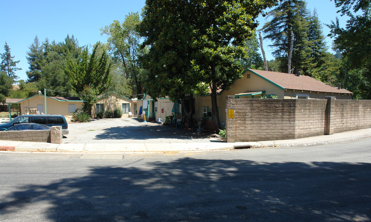 4556 Scotts Valley Dr in Scotts Valley, CA - Building Photo