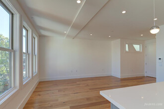 1359 Minna St in San Francisco, CA - Building Photo - Building Photo