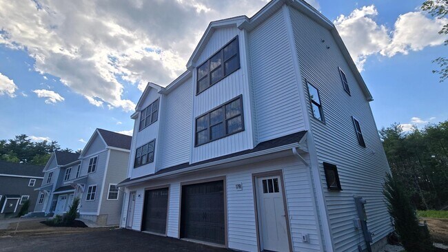 property at 17 Birch Hl Ln