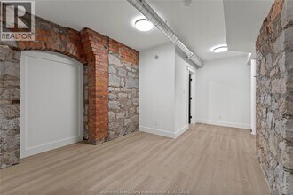 247 Brock St in Amherstburg, ON - Building Photo - Building Photo