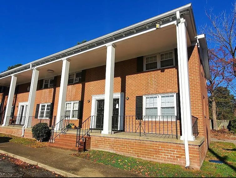 The Virginia Apartments in Richmond, VA - Building Photo