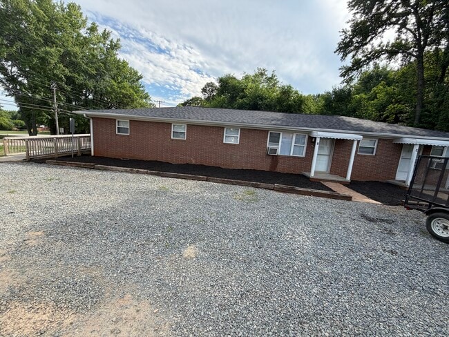 property at 1604 N Long St