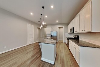8810 Chapada Highlands Dr in Cypress, TX - Building Photo - Building Photo