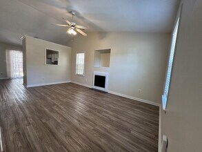 400 Winners Cir S in Jacksonville, NC - Building Photo - Building Photo