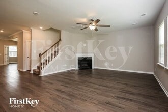 235 Firewheel Ct in Summerville, SC - Foto de edificio - Building Photo