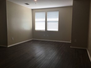 2804 Lake Vista Dr in Wylie, TX - Building Photo - Building Photo