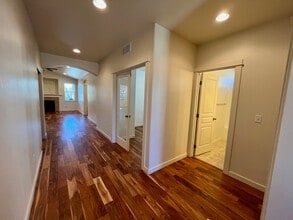 120 S Voyage Ave in Caldwell, ID - Building Photo - Building Photo