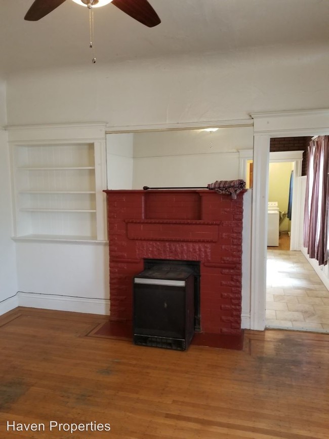 441 Haggin Ave in Sacramento, CA - Building Photo - Building Photo