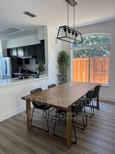 3112 Gennaker Way in Elk Grove, CA - Building Photo - Building Photo