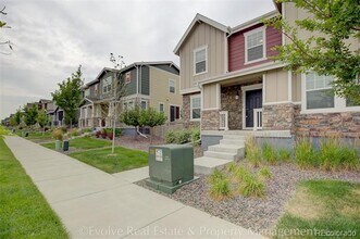 21332 E 60th Ave in Aurora, CO - Building Photo - Building Photo