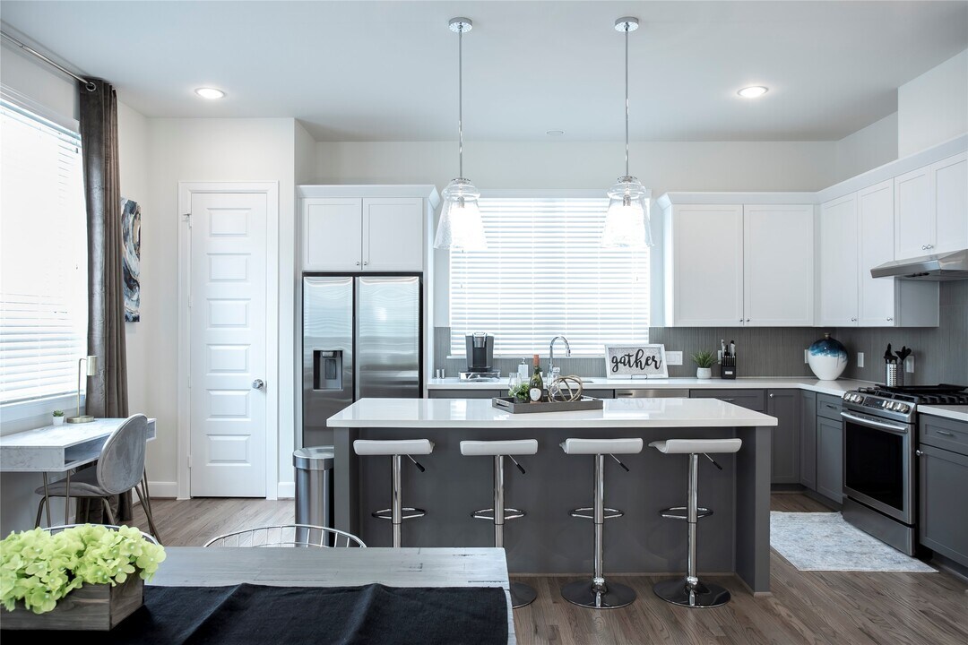 2713 Eado Edge Ct in Houston, TX - Building Photo