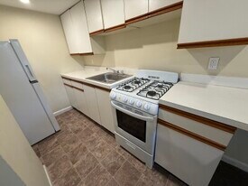 1120 Commonwealth Ave, Unit A in Boston, MA - Building Photo