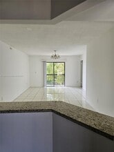 6685 W 26th Ct in Hialeah, FL - Building Photo - Building Photo