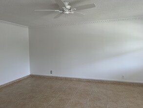 196 Cambridge H in West Palm Beach, FL - Building Photo - Building Photo