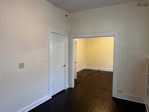 2007 10th St in Wichita Falls, TX - Building Photo - Building Photo