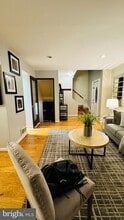 1111 Dennis Ave in Silver Spring, MD - Building Photo - Building Photo
