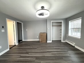 1080 Massachusetts Ave in Arlington, MA - Foto de edificio - Building Photo