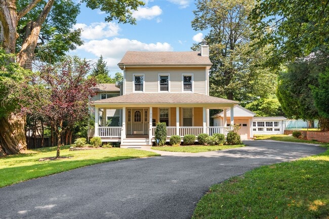 property at 312 W Madison Ave
