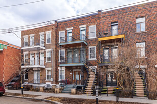 2856-2860 Holt St in Montréal, QC - Building Photo