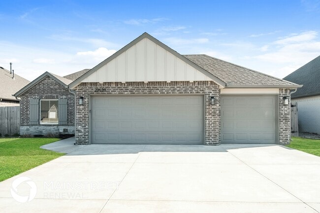 property at 22620 E 102nd Street S