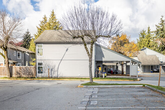 Knightsbridge in Richmond, BC - Building Photo - Building Photo