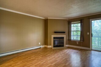 9 Lexington Ave, Unit 3 in Harriman, NY - Building Photo - Building Photo
