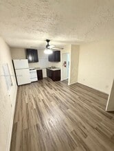 1340 Peri St in Opa Locka, FL - Building Photo - Building Photo