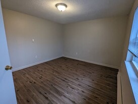 2901 Lawnridge Ct in Columbia, MO - Building Photo