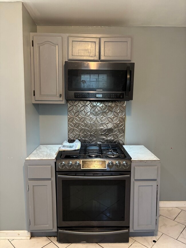 property at 707 Cecelia Ave
