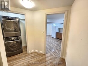 971 Fogerty St in London, ON - Building Photo - Building Photo