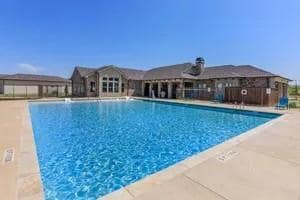 property at 2991 Lakeside Dr