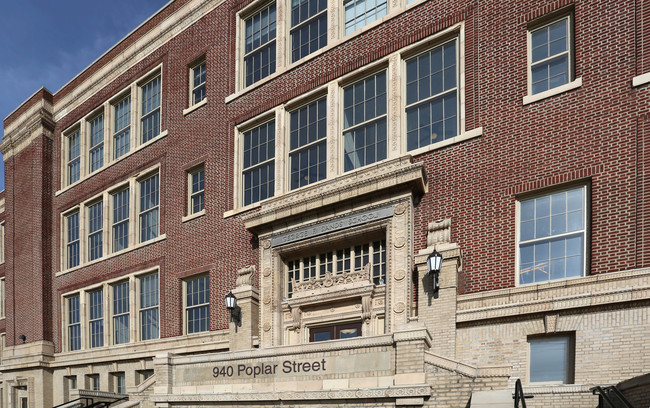 Sands Senior Apartments in Cincinnati, OH - Foto de edificio - Building Photo