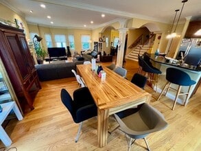 20 5th Ave in Watertown, MA - Building Photo - Building Photo