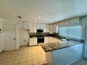 1828 Stockton Trail in Plano, TX - Building Photo - Building Photo