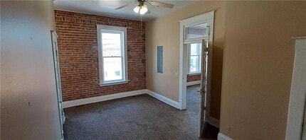 1421 Penn St, Unit Apt 3 in St. Joseph, MO - Building Photo - Building Photo