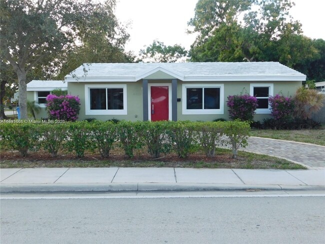 property at 4617 N Andrews Ave