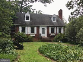 312 N Highland St in Arlington, VA - Building Photo