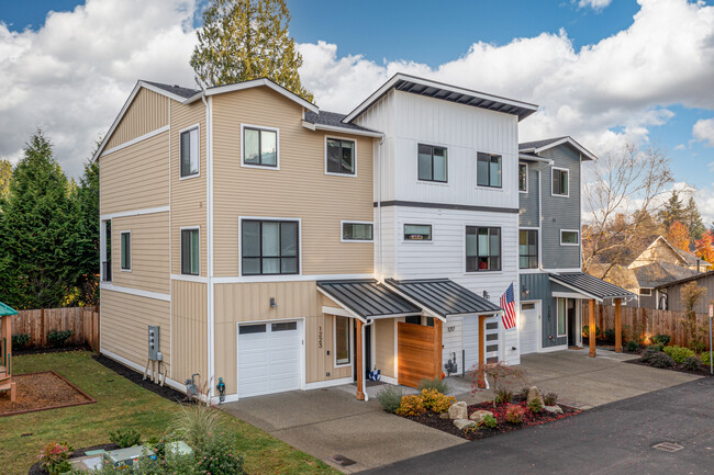 Hanson Homes in Monroe, WA - Foto de edificio - Building Photo