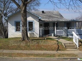 1208 Waverly St in Birmingham, AL - Building Photo