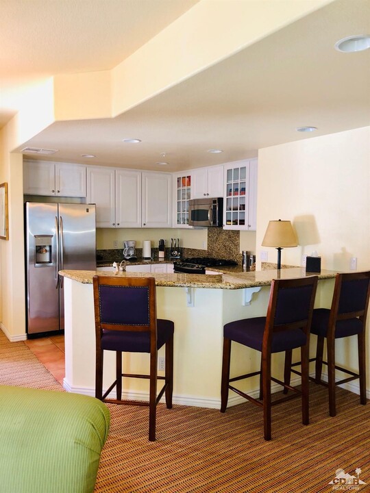 45245 Seeley Dr in La Quinta, CA - Building Photo