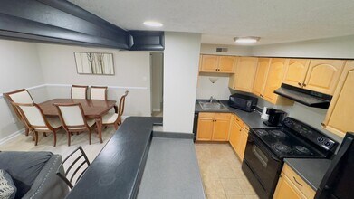 8382 Brockham Dr, Unit A in Alexandria, VA - Building Photo - Building Photo