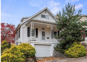 430 Newkirk Ave in Carnegie, PA - Building Photo